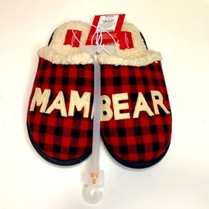 Brand new Women’s slippers. Size small 5/6.